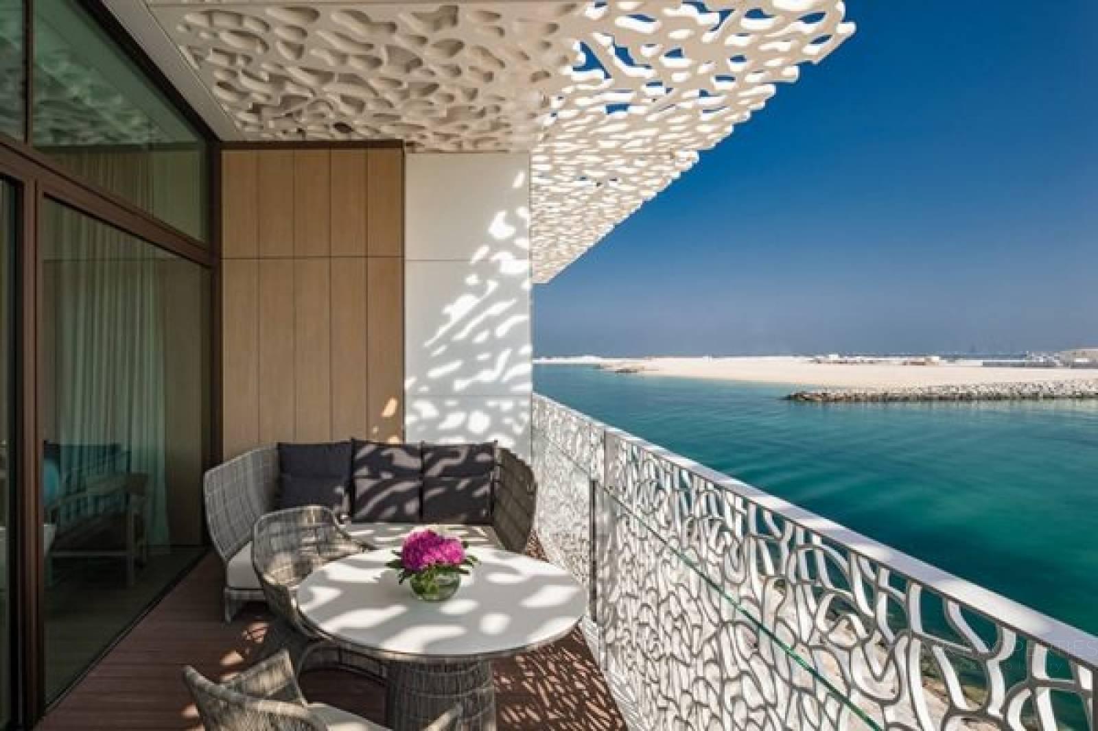 Bulgari Lighthouse